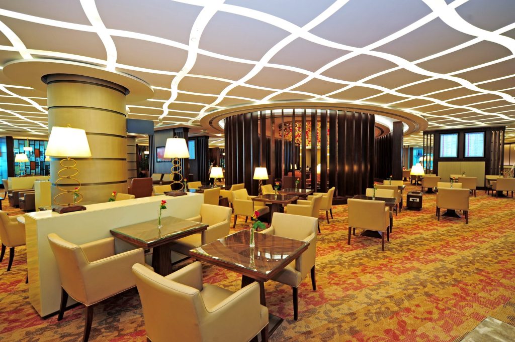 Emirates Lounge 